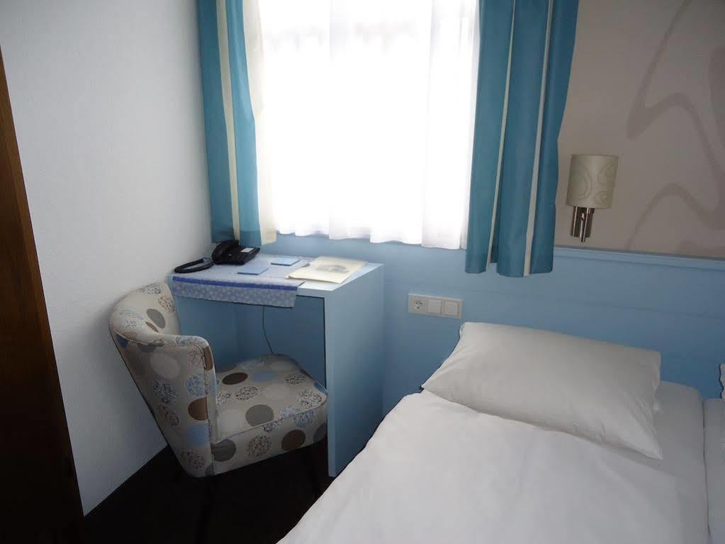 Hotel Koenigsaecker Friedrichshafen Dış mekan fotoğraf