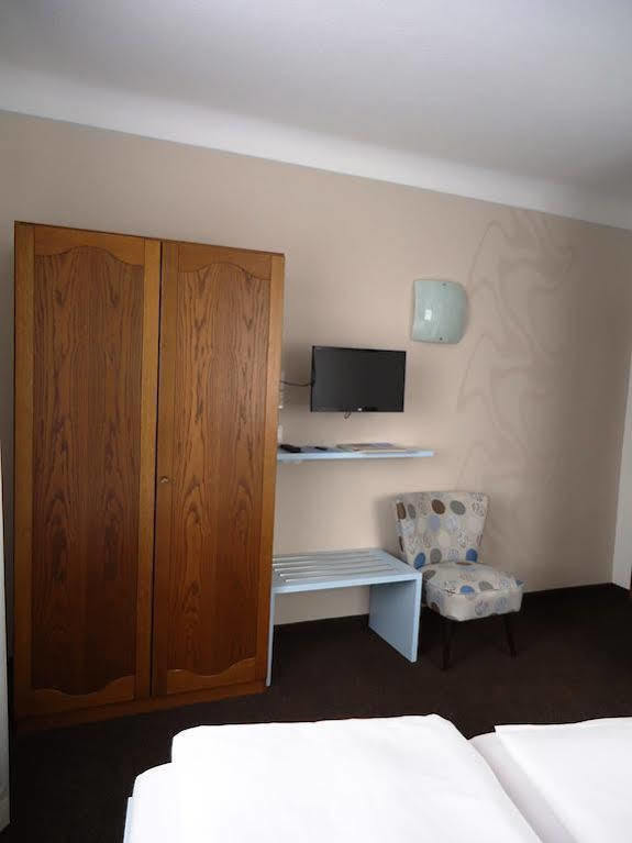 Hotel Koenigsaecker Friedrichshafen Dış mekan fotoğraf