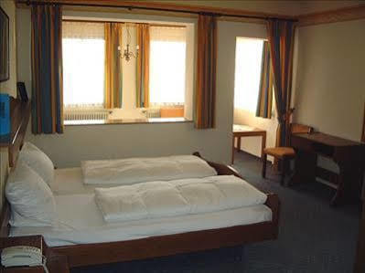 Hotel Koenigsaecker Friedrichshafen Dış mekan fotoğraf